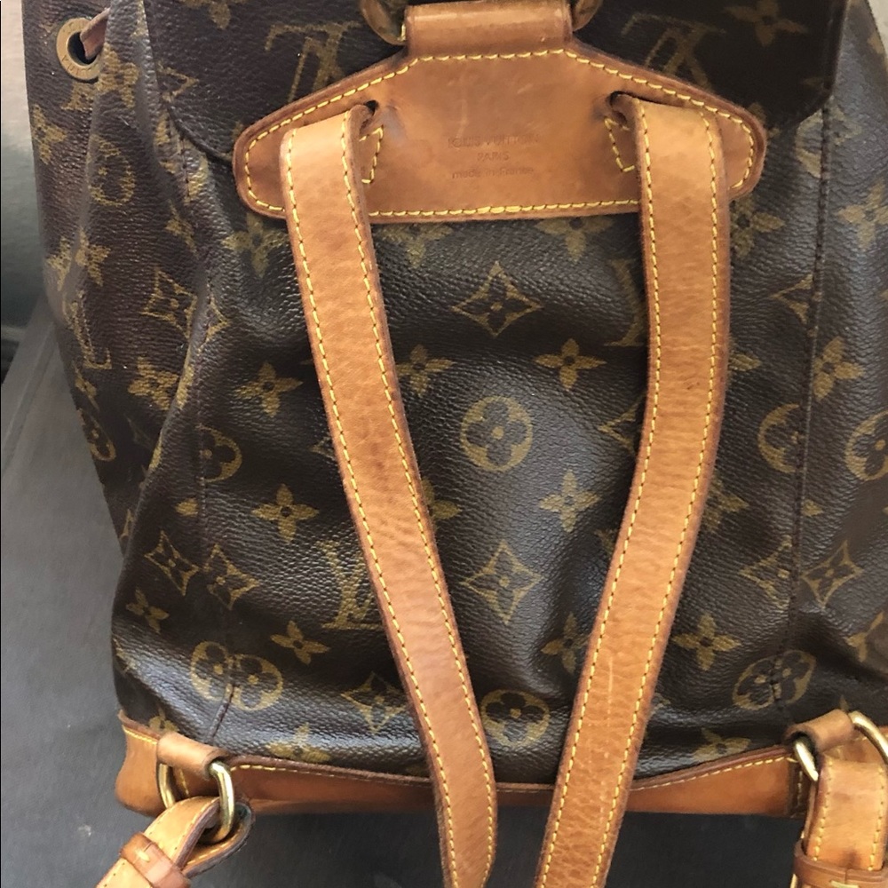Louis Vuitton backpack. - Picture 7 of 9